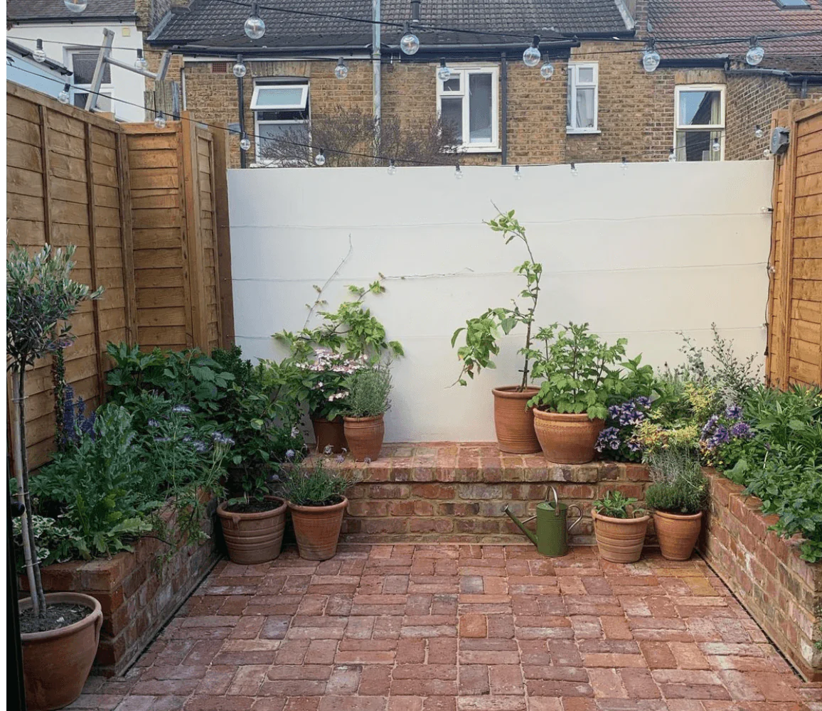 a brick paving patio